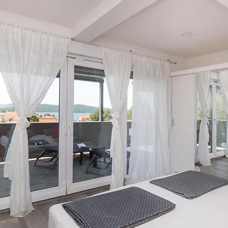 Nikita Penthouse Lägenhet