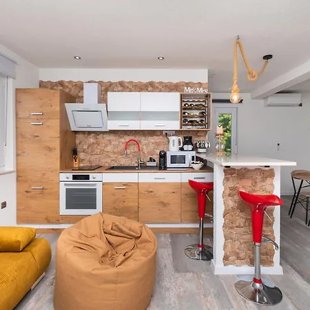 Nikita Penthouse Lägenhet