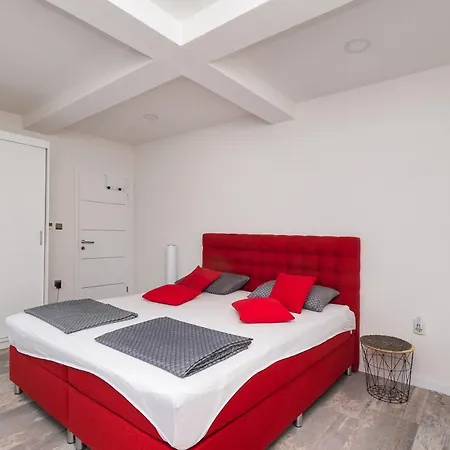Nikita Penthouse